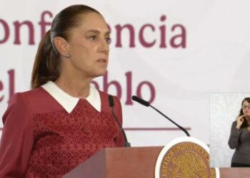 Sheinbaum pide a embajador de EU respetar la política interna de México; destaca avances en salud y reducción de casos de dengue
