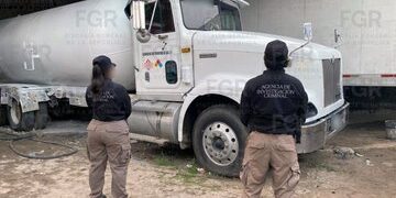 Vinculan a proceso a 10 personas por almacenamiento ilegal de gas LP en Tabasco