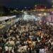 Madres buscadoras marchan rumbo al Estadio Ciudad de México para exigir justicia por desaparecidos