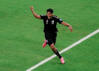 México supera a Corea del Sur, asegura su pase y se adueña del Grupo A