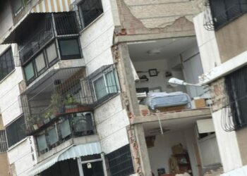 Venezuela enfrenta uno de sus sismos más intensos en décadas; reportan daños en Caracas y activan protocolos de emergencia