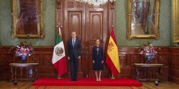 Sheinbaum recibe al rey Felipe VI en Palacio Nacional y relanza el diálogo entre México y España