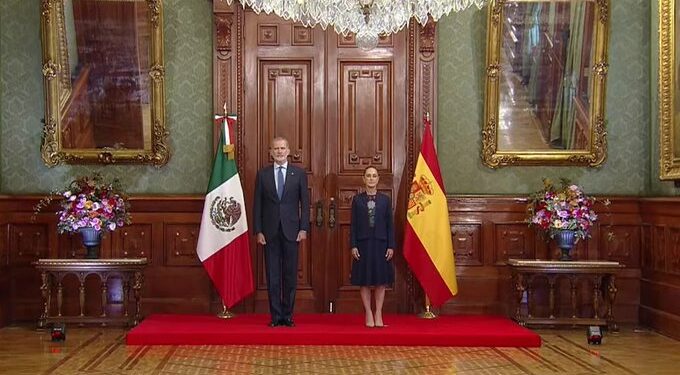 Sheinbaum recibe al rey Felipe VI en Palacio Nacional y relanza el diálogo entre México y España
