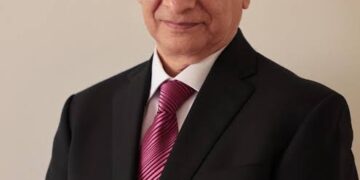Exdirector de Pemex es denunciado por presunta violencia familiar; Sheinbaum pide investigar y ofrece apoyo a la víctima