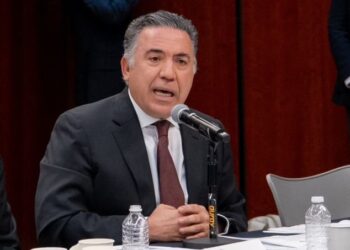 Senador Enrique Inzunza sigue sin presentarse; tampoco participa en comisión a distancia