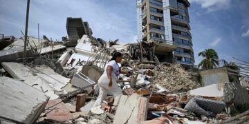 Venezuela enfrenta una tragedia sin precedentes: suben a 920 los muertos y más de 50 mil personas siguen desaparecidas