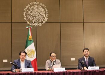 CNTE mantiene plantón tras reunión con Segob; bases decidirán si continúan las protestas