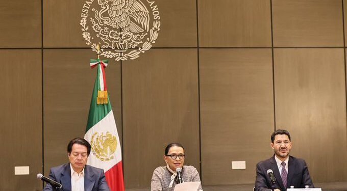 CNTE mantiene plantón tras reunión con Segob; bases decidirán si continúan las protestas