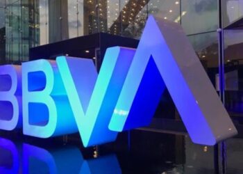 BBVA recorta a 1.2% su previsión del PIB para 2026 y advierte riesgo para el grado de inversión en México