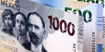 Hacienda elimina vencimientos clave de deuda en dólares mediante una operación de refinanciamiento
