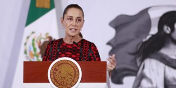 Sheinbaum destaca baja de la inflación y anuncia inversión histórica de Mercado Libre en México