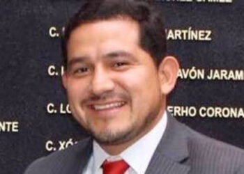 Arrestan a exsubsecretario de Alfredo del Mazo por presuntas irregularidades en la asignación de plazas en el Edomex