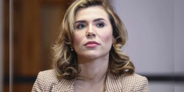 Nuevas filtraciones apuntan a que Marina del Pilar recurrió a un exagente del FBI como asesor