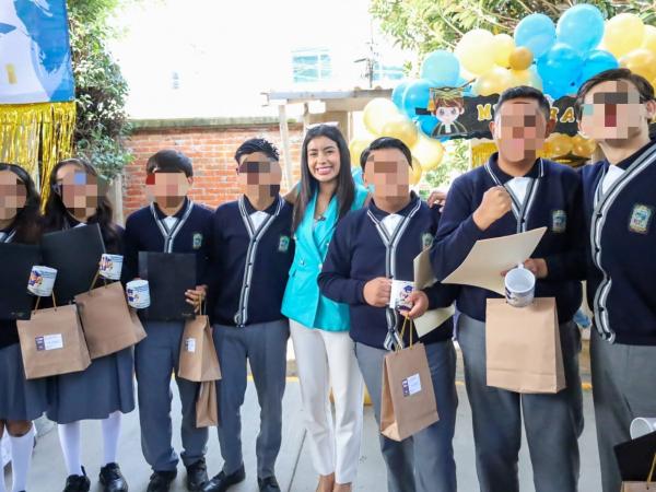 Secretaría de Deporte y Juventud celebra logros de estudiantes del CAM