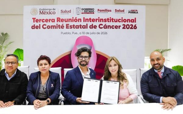 Gobierno federal y estatal fortalecen estrategia contra el cáncer en la mujer