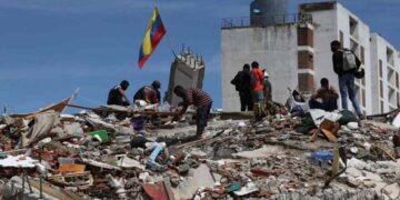Venezuela entra en duelo nacional: aumentan a 2 mil 295 los muertos por los terremotos y persiste la emergencia humanitaria
