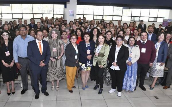Puebla fortalece formación del personal de salud con capacitación nacional