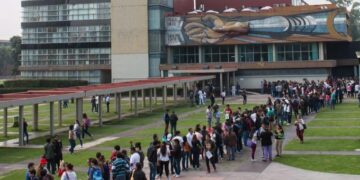 Empresas y particulares, bajo investigación por fraude en examen de admisión de la UNAM