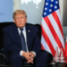 Trump responde a críticas por sus ingresos millonarios y asegura que no administra sus empresas