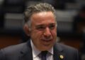 Senado mantiene pago a Enrique Inzunza pese al congelamiento de sus cuentas; recibe su dieta mediante cheques