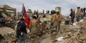 Venezuela enfrenta una tragedia histórica: sube a 3 mil 685 la cifra de muertos por los terremotos