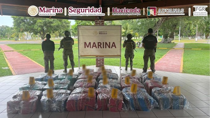 Aseguran más de una tonelada de cocaína en buque mercante en Lázaro Cárdenas; decomiso supera los 250 mdp