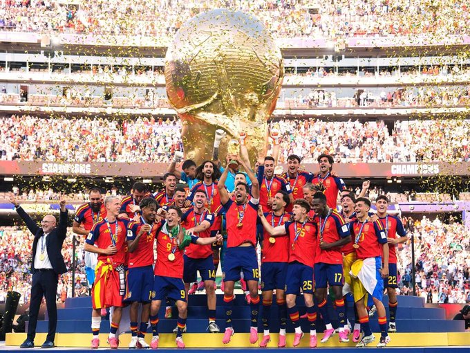 España destrona a Argentina y conquista el título mundial en 2026