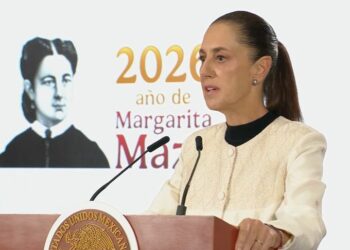 Sheinbaum encabeza mañanera con énfasis en seguridad; presentan avances en casos Carlos Manzo y Valeria Márquez