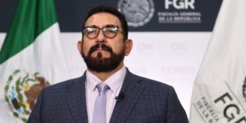 Ulises Lara rechaza versiones sobre su salida de la FGR y afirma que actuó con responsabilidad