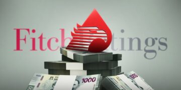 Fitch: apoyo a Pemex reduce la calificación de México y el bajo crecimiento aumenta los riesgos económicos