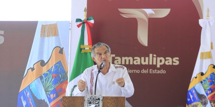 Américo Villarreal hace propia la demanda de justicia para Dafne; familia le da voto de confianza