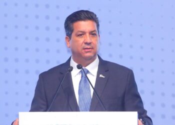 Tribunal da la razón a la FGR y revoca amparo que ordenaba liberar cuentas de Cabeza de Vaca