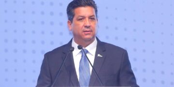 Tribunal da la razón a la FGR y revoca amparo que ordenaba liberar cuentas de Cabeza de Vaca