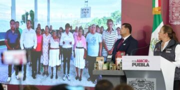 Gobierno Estatal otorga impulso histórico a organización comunitaria