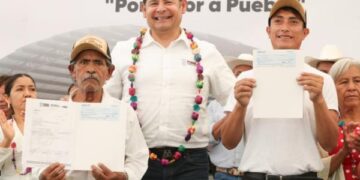 Infraestructura carretera y Obra Comunitaria construyen bienestar en Huatlatlauca: Armenta Mier