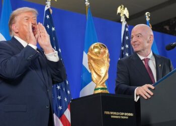 Trump cierra filas con Infantino ante la presión para dejar la presidencia de la FIFA