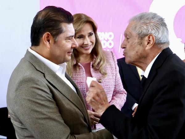 Personas adultas mayores son pilares en las familias: Armenta Mier