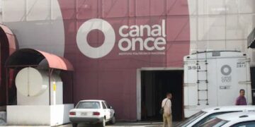 Recuperan Canal Once; Gobierno revisa daños al acervo y mantiene diálogo con estudiantes