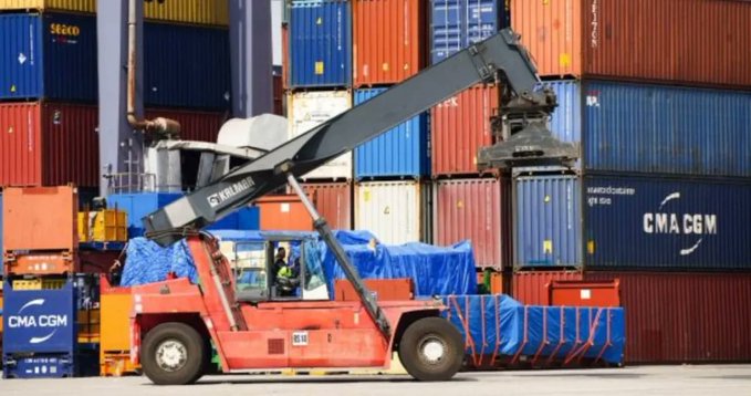 Trump enfrenta demanda de 25 estados por los aranceles aplicados a 59 países y la Unión Europea