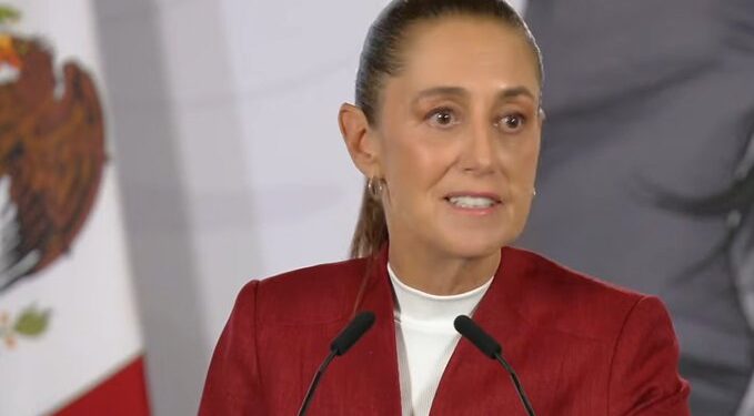 Sheinbaum presenta decreto de transparencia y aclara alcance de los derechos de las audiencias