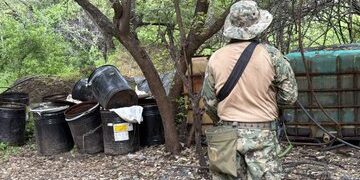 Operativo en Sinaloa deja tres laboratorios clandestinos destruidos y químicos asegurados