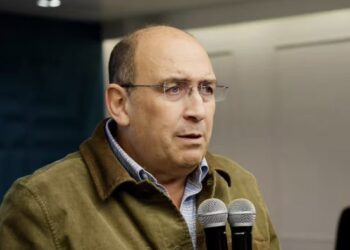 Rubén Moreira acusa a Morena de intentar censurar sus redes sociales mediante el INE