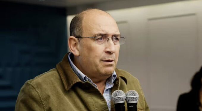 Rubén Moreira acusa a Morena de intentar censurar sus redes sociales mediante el INE