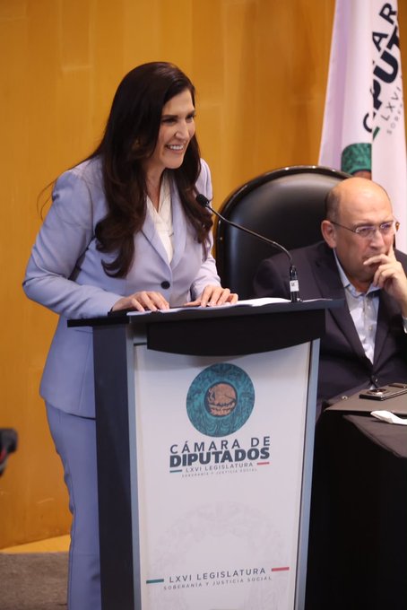 Kenia López pide respeto a las instituciones y acuerdos frente a las diferencias políticas
