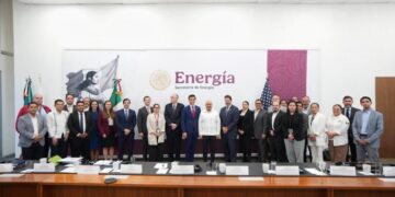 México y EU analizan incorporar etanol a gasolinas para reforzar seguridad energética