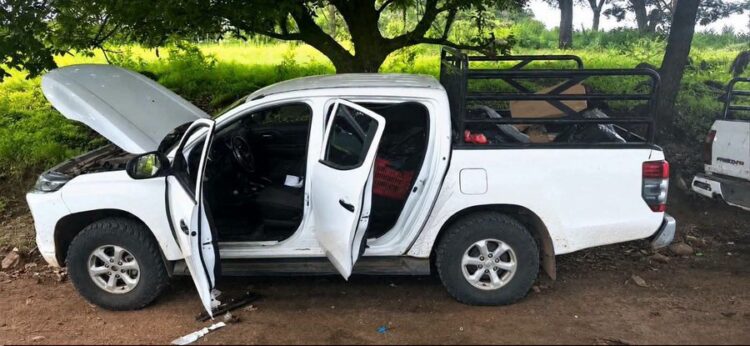 Balacera entre militares y grupo armado deja cinco muertos en Los Reyes, Michoacán