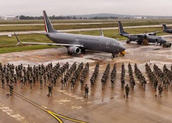 Sedena envía 300 militares a Sinaloa en medio del cambio de gobierno y la ola de violencia