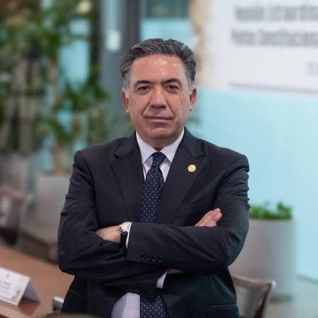 Enrique Inzunza se declara independiente tras señalamientos de presuntos nexos criminales