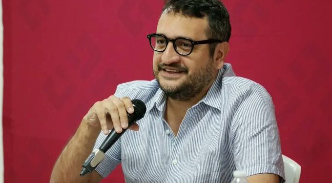 Andy López Beltrán acusa a la oposición de usar el huachicol fiscal para atacar a AMLO