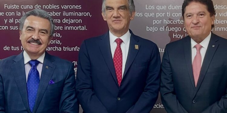 Américo Villarreal impulsa agenda con CANACAR y CONCAMIN para fortalecer la competitividad de Tamaulipas
